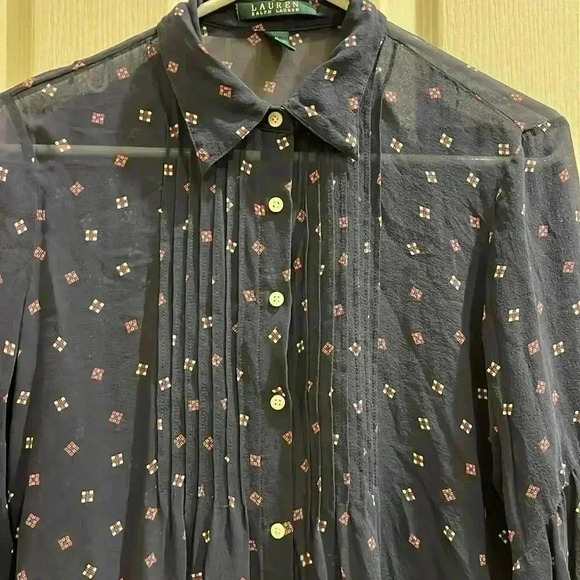 LAUREN RALPH LAUREN 100% Silk Blouse Top Button Down Small Pattern Sz M Navy - Picture 2 of 8